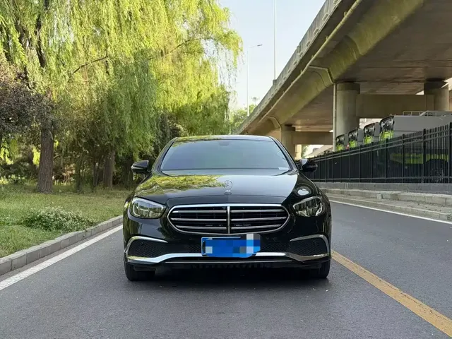 Mercedes-Benz E-Class 2021 E 300 L Fashion