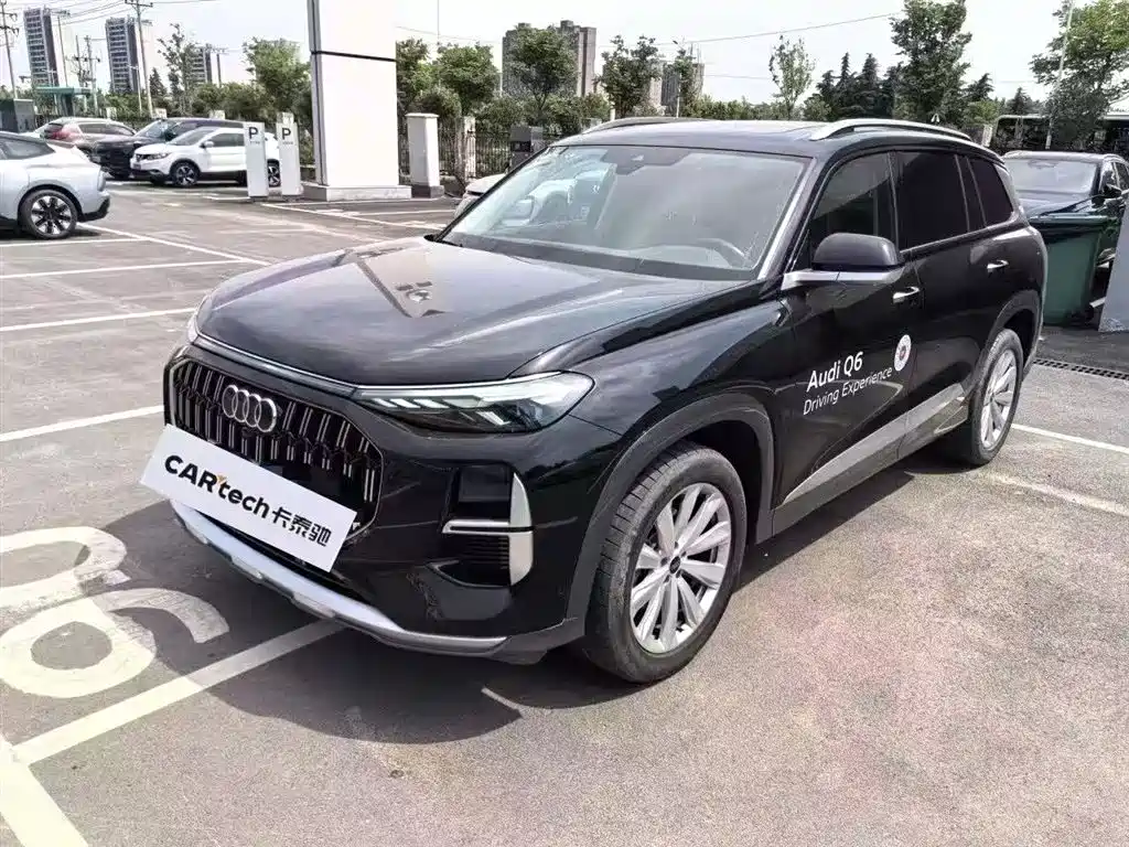 Audi Q6 2024 45 TFSI quattro Qi Yun Yu Lin Package 6-seater