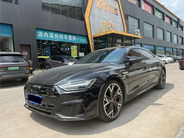 Audi A7L 2023 45 TFSI quattro S-line Black Warrior Edition