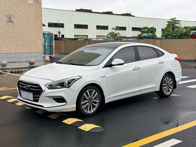 Hyundai Mistra 2019 1.8L Auto Smart GLS China VI