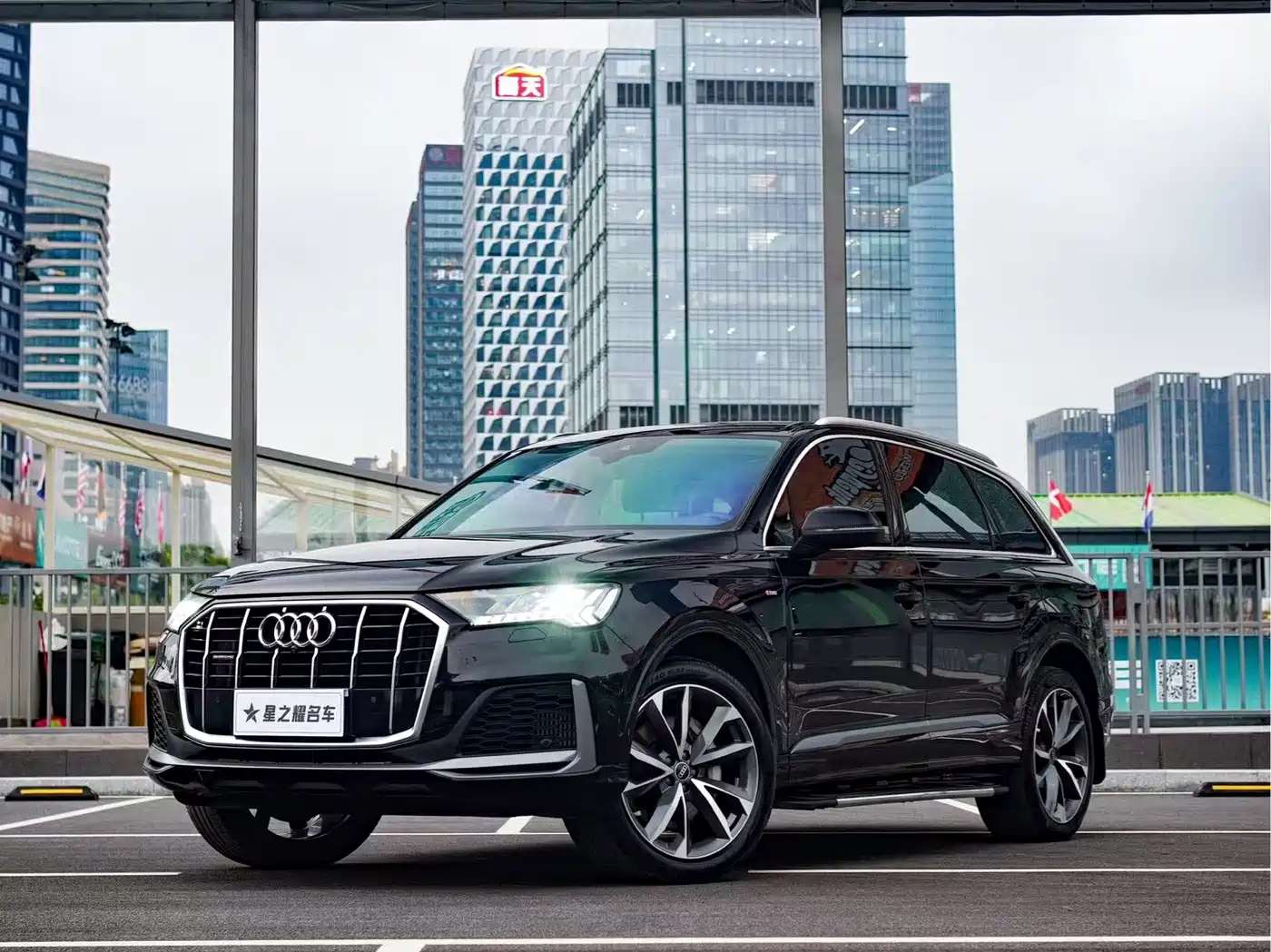 Audi Q7 2021 55 TFSI quattro S line Sport