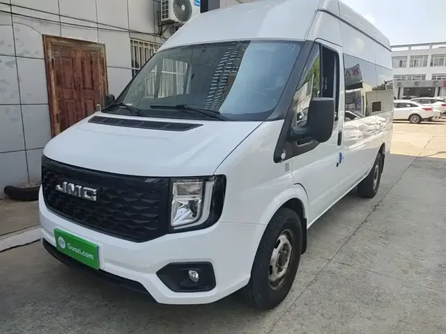 Jiangling JMC Fushun 2025 Model 2.0T 8AT Diesel Medium Wheelbase Medium-High Roof Commercial Multi-purpose Vehicle 7 Seater