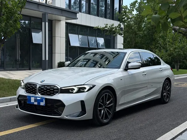 BMW 3 Series 2025 325Li M Sport Package