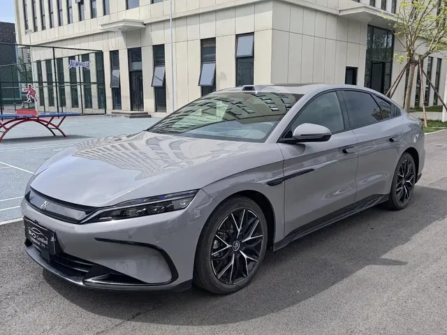 BYD Han 2025 DM-i Smart Driving Edition 125KM LiDAR Flagship