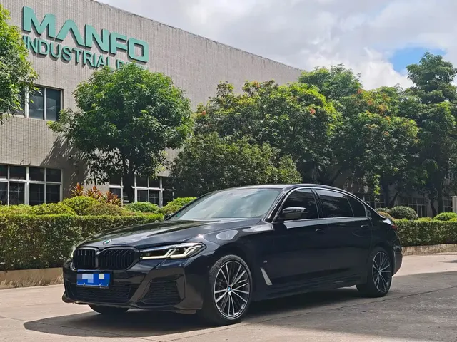 BMW 5 Series 2022 530Li Leading M Sport Package