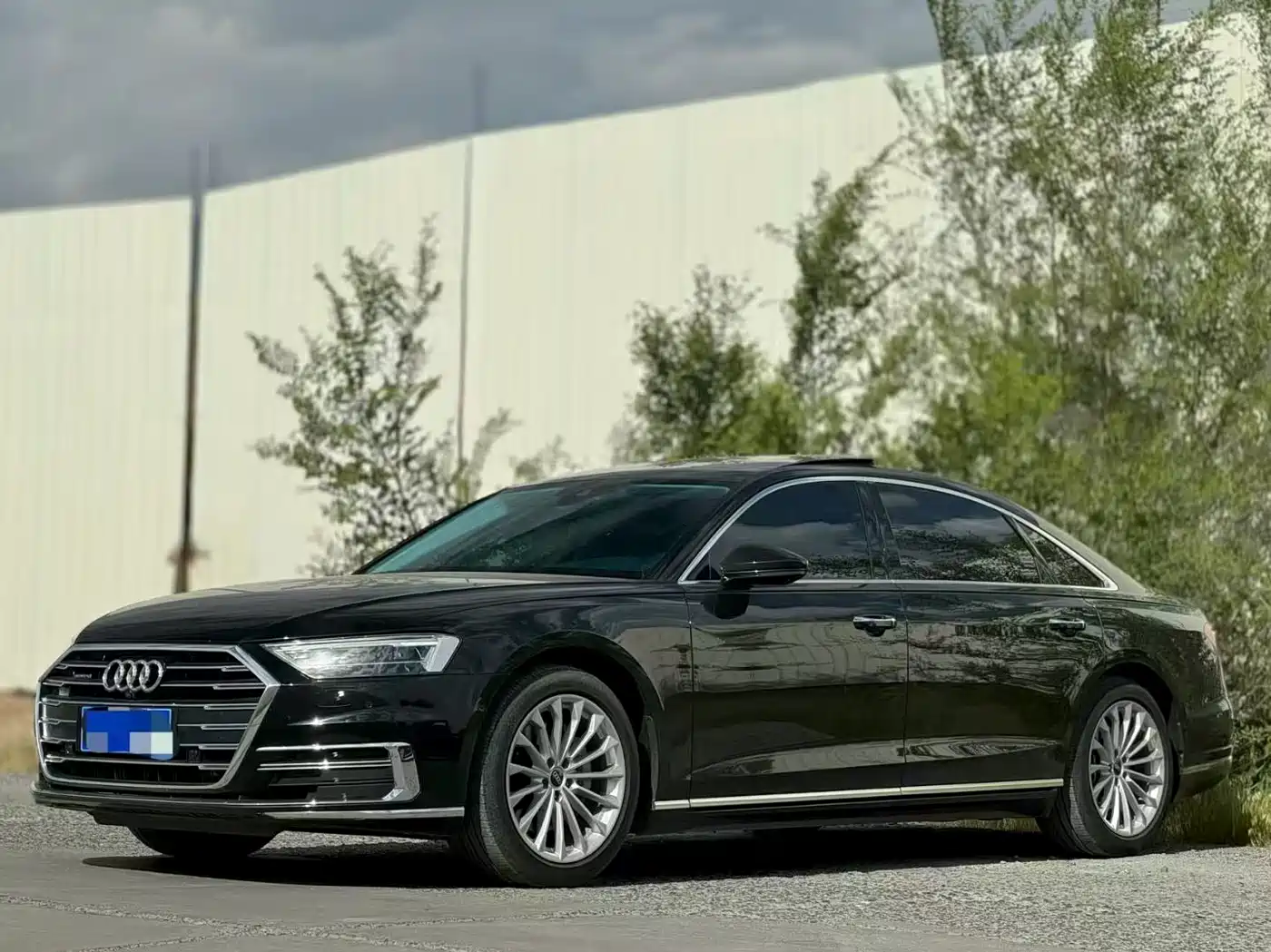 Audi A8 2022 A8L 50 TFSI quattro Comfort Collector's Edition