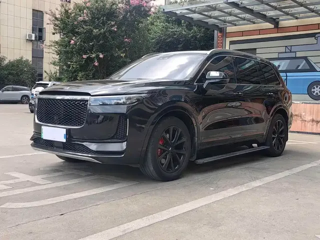 Li Auto Li ONE 2020 Extended Range 6-seater