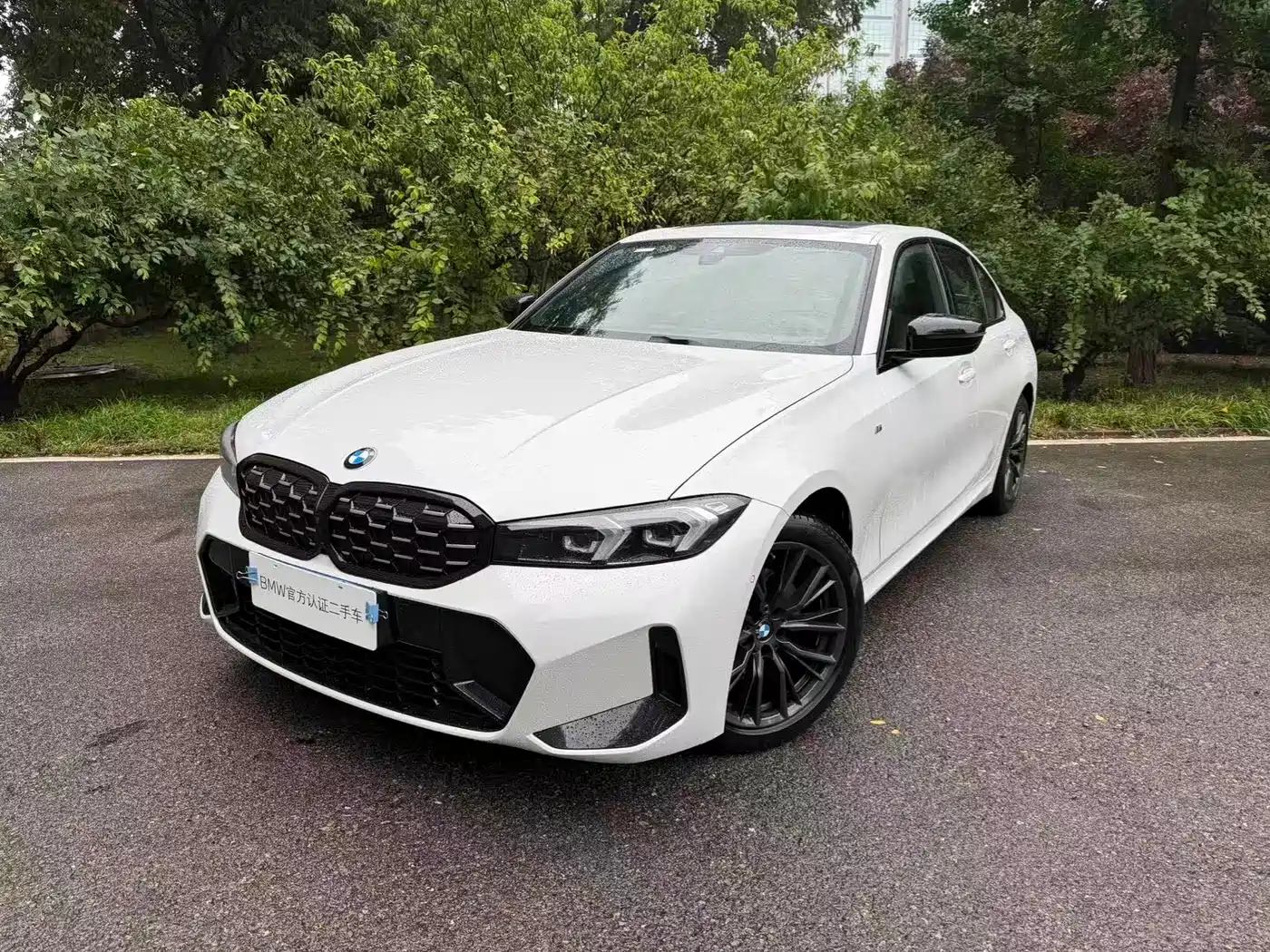 BMW 3 Series 2024 325i M Sport Shadowline Package