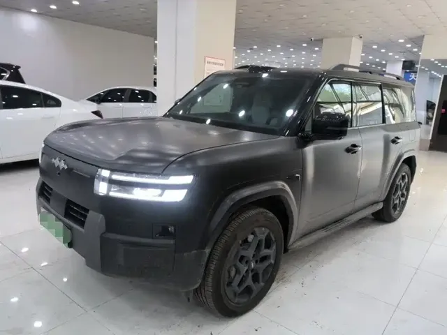 Fang Cheng Bao Titanium 7 2025 AWD Base Model
