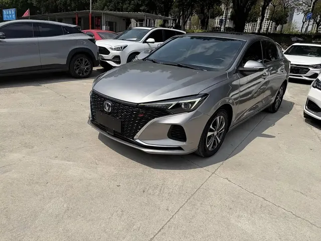 Changan Eado 2020 PLUS Blue Whale NE 1.4T GDI DCT Premium