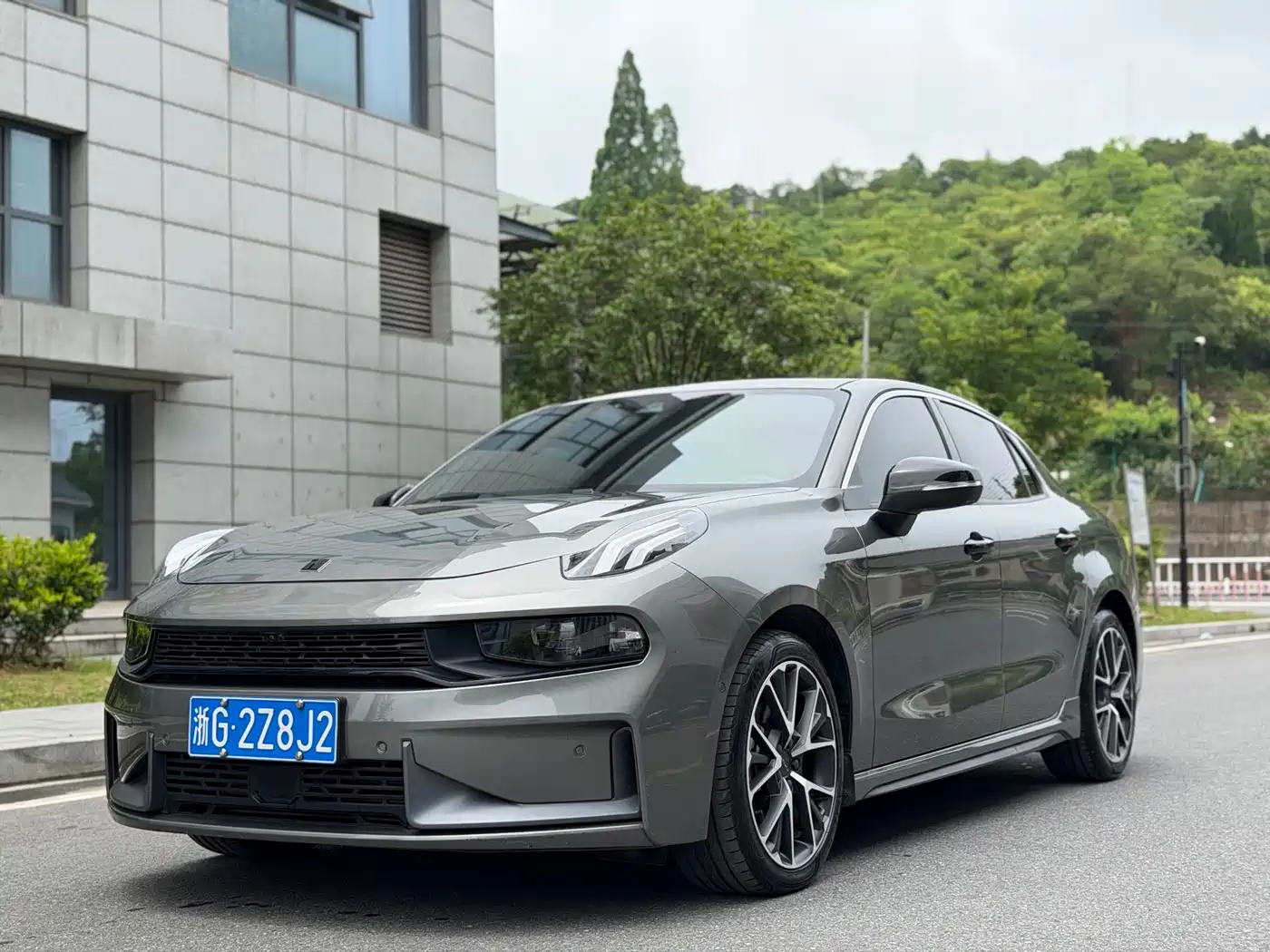 Lynk & Co 03 2021 2.0TD Auto Jin Champion Edition