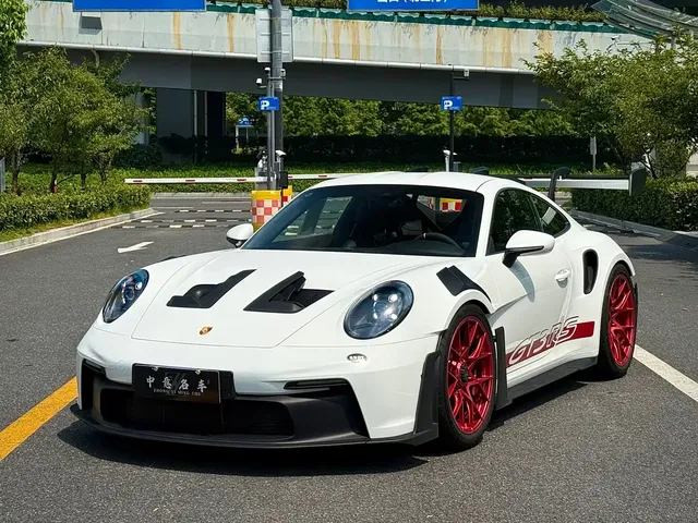 Porsche 911 2023 GT3 RS 4.0L