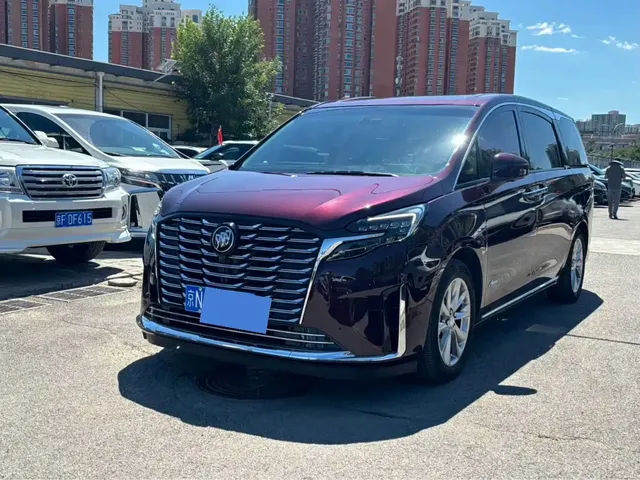 Buick GL8 2023 Avenir 7-Seater Family Edition
