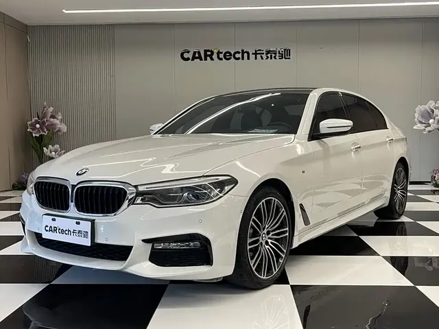 BMW 5 Series 2018 Facelift 530Li Leading M Sport Package
