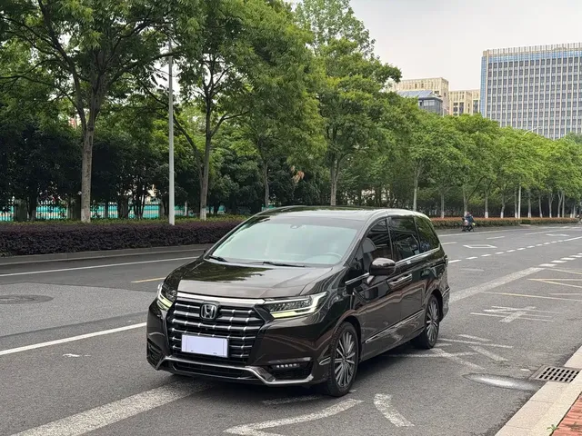 Honda Elysion 2022 2.0L e:HEV Supreme Edition