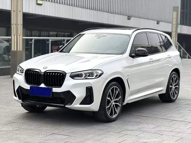 BMW X3 2022 xDrive30i Leading M Night Package