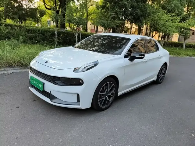 Lynk & Co 03 2019 2.0TD Auto Power Pro Version
