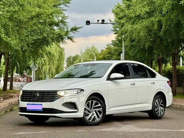 Volkswagen Lavida 2023 Facelift 1.5L Automatic 5 Million Edition