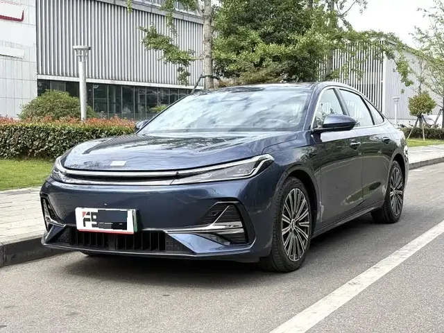 Geely Galaxy A7 2025 EM-i