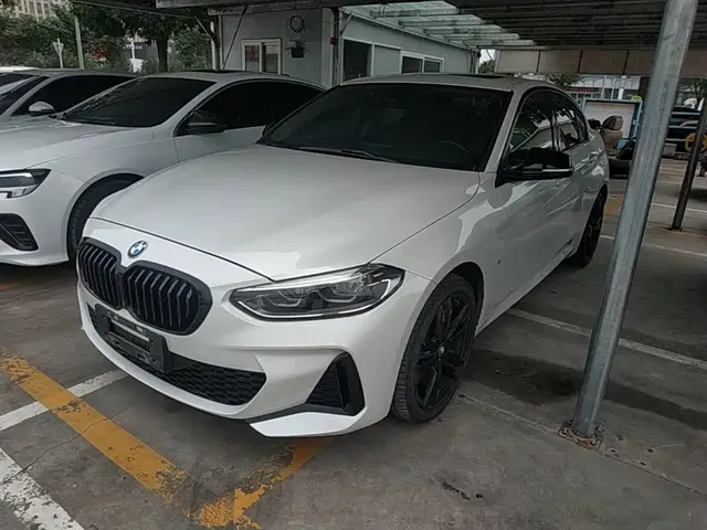 BMW 1 Series 2021 125i M Sport Black Night Edition