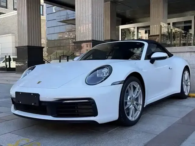 Porsche 911 2022 Carrera 4 Cabriolet 3.0T