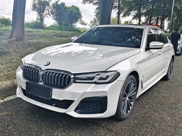 BMW 5 Series 2022 Facelift 530Li Leading M Sport Package