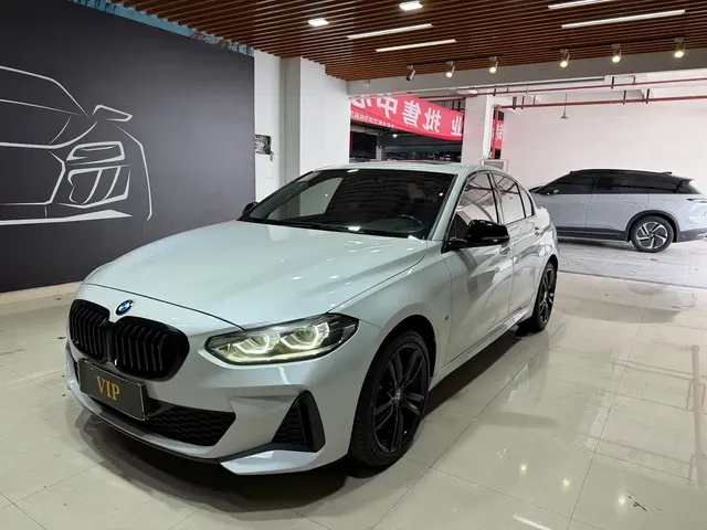BMW 1 Series 2021 125i M Sport Black Night Edition