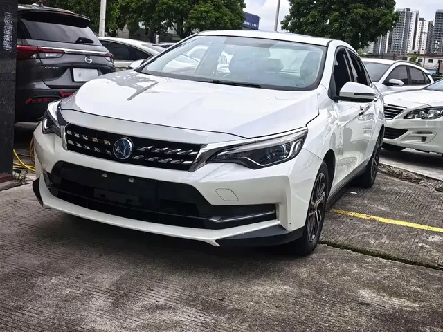 Venucia D60 2018 1.6L CVT Smart Elite Edition