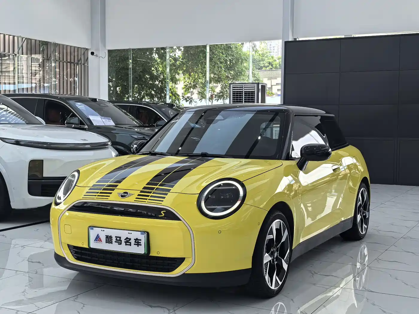 MINI Electric MINI COOPER 2024 452km COOPER SE Artist