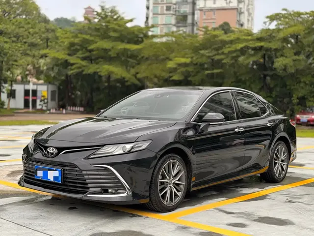 Toyota Camry 2021 2.5G Luxury Edition