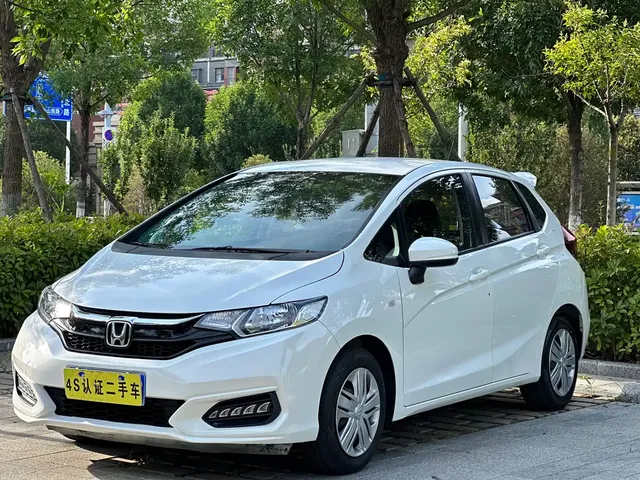 Honda Fit 2018 1.5L CVT Comfort Edition