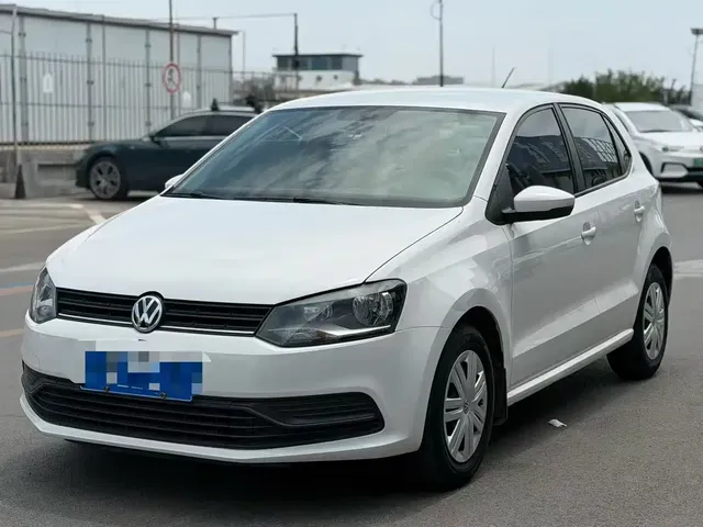 Volkswagen Polo 2016 1.4L Automatic Trend