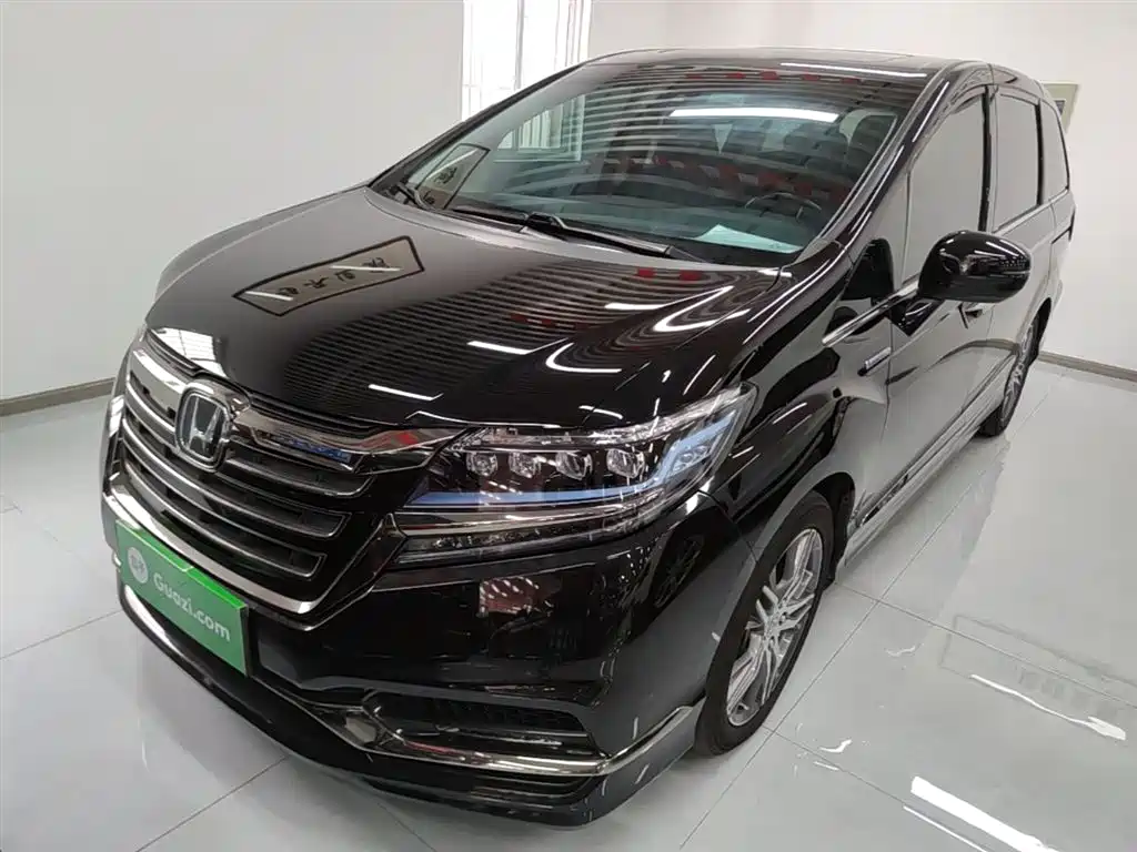 Honda Elysion 2019 2.0L Hybrid Luxury Edition