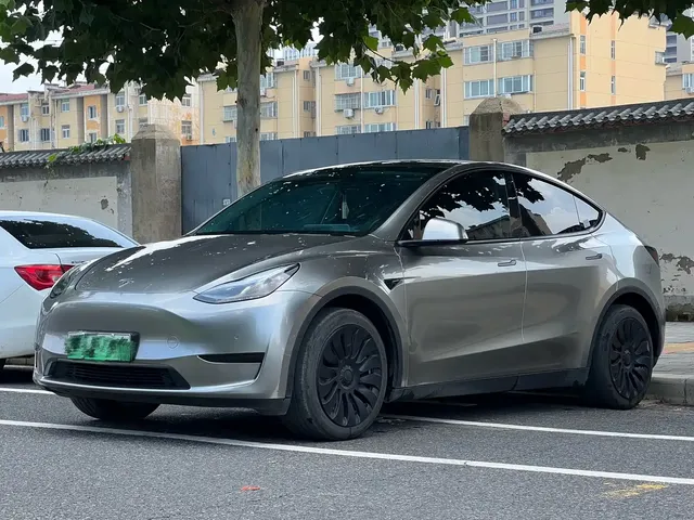 Tesla Model Y 2022 Facelift Rear-Wheel Drive Version