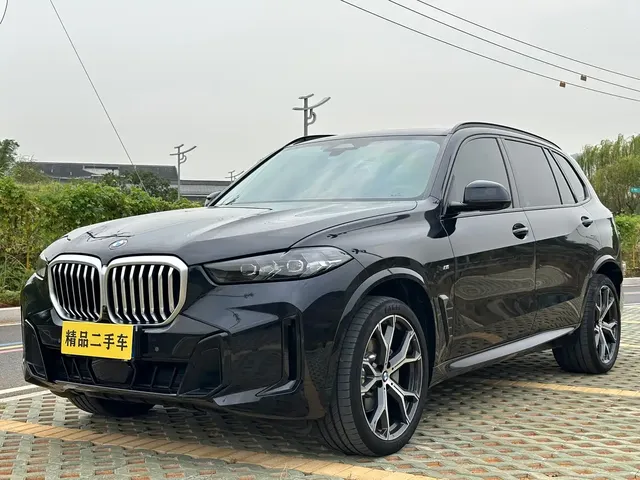 BMW X5 2022 Facelift xDrive 40Li Premium M Sport Package