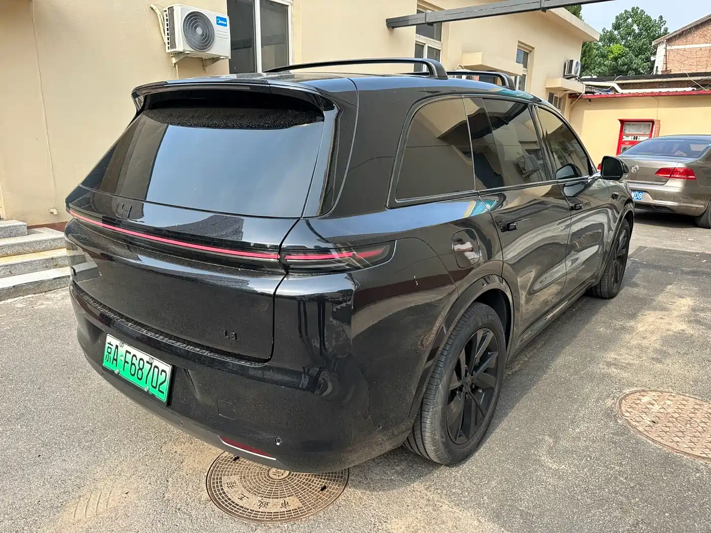 Li Auto Li L8 2023 Pro