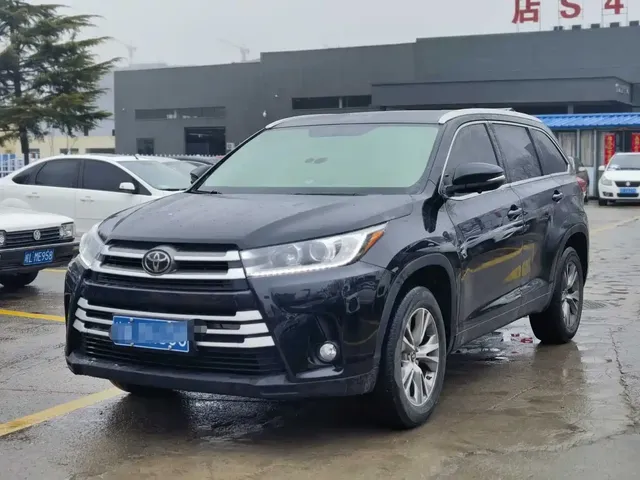 Toyota Highlander 2018 2.0T 2WD Elite 7-Seater China VI