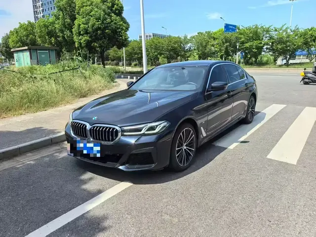 BMW 5 Series 2022 Model Second Facelift 530Li xDrive M Sport Package