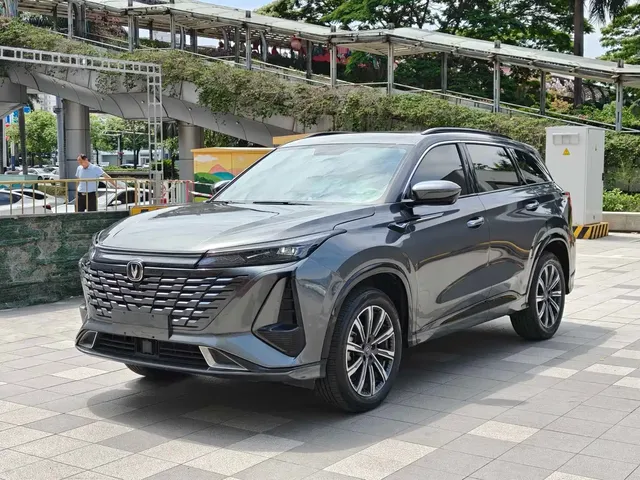 Changan CS75 PLUS 2023 3rd Generation 2.0T Automatic Premium Edition