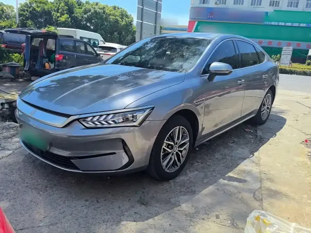 BYD Qin PLUS 2024 Glory Edition EV 420KM Leading