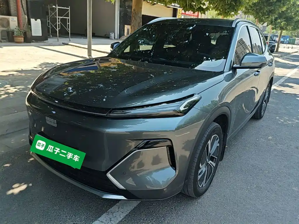 Geely Galaxy Starship 7 EM-i 2025 Model 120km Explorer+ Edition