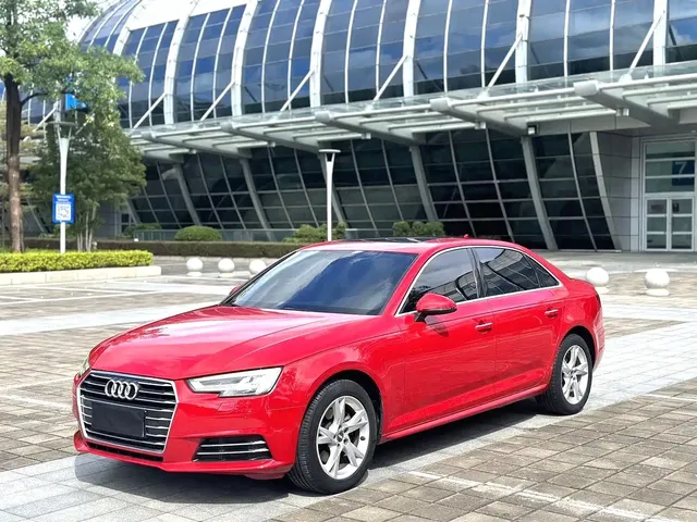Audi A4L 2018 30th Anniversary 40 TFSI Progressive