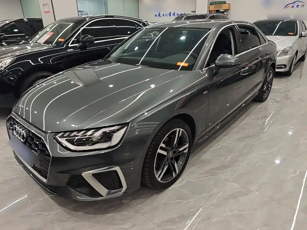 Audi A4L 2020 40 TFSI Luxury Dynamic