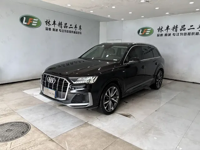 Audi Q7 2022 55 TFSI quattro S line Sport