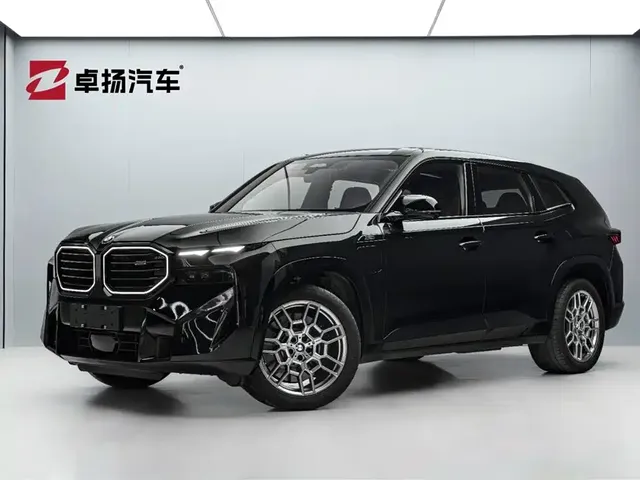 BMW XM 2023 50e