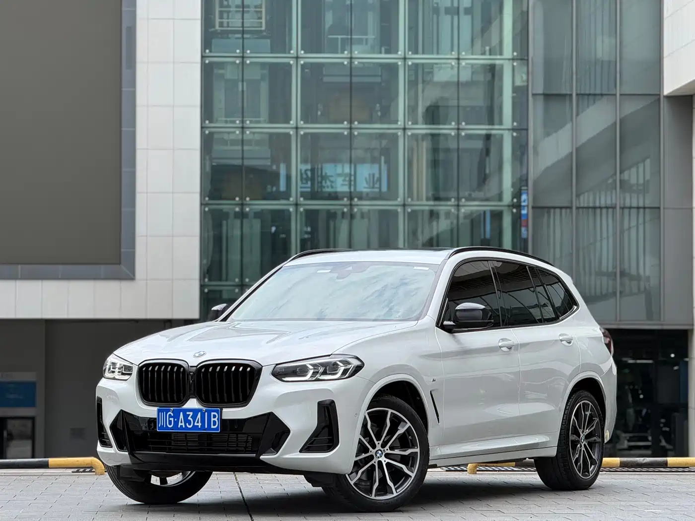 BMW X3 2023 Facelift xDrive30i Leading M Night Package