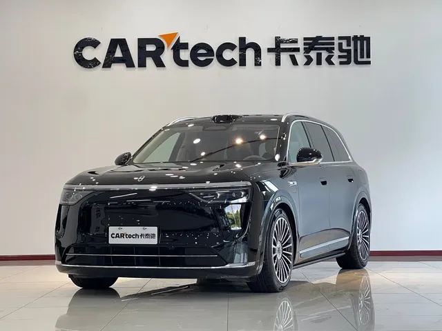 AITO Wenjie AITO M8 2025 Extended Range Ultra 53.4kWh 6-Seater