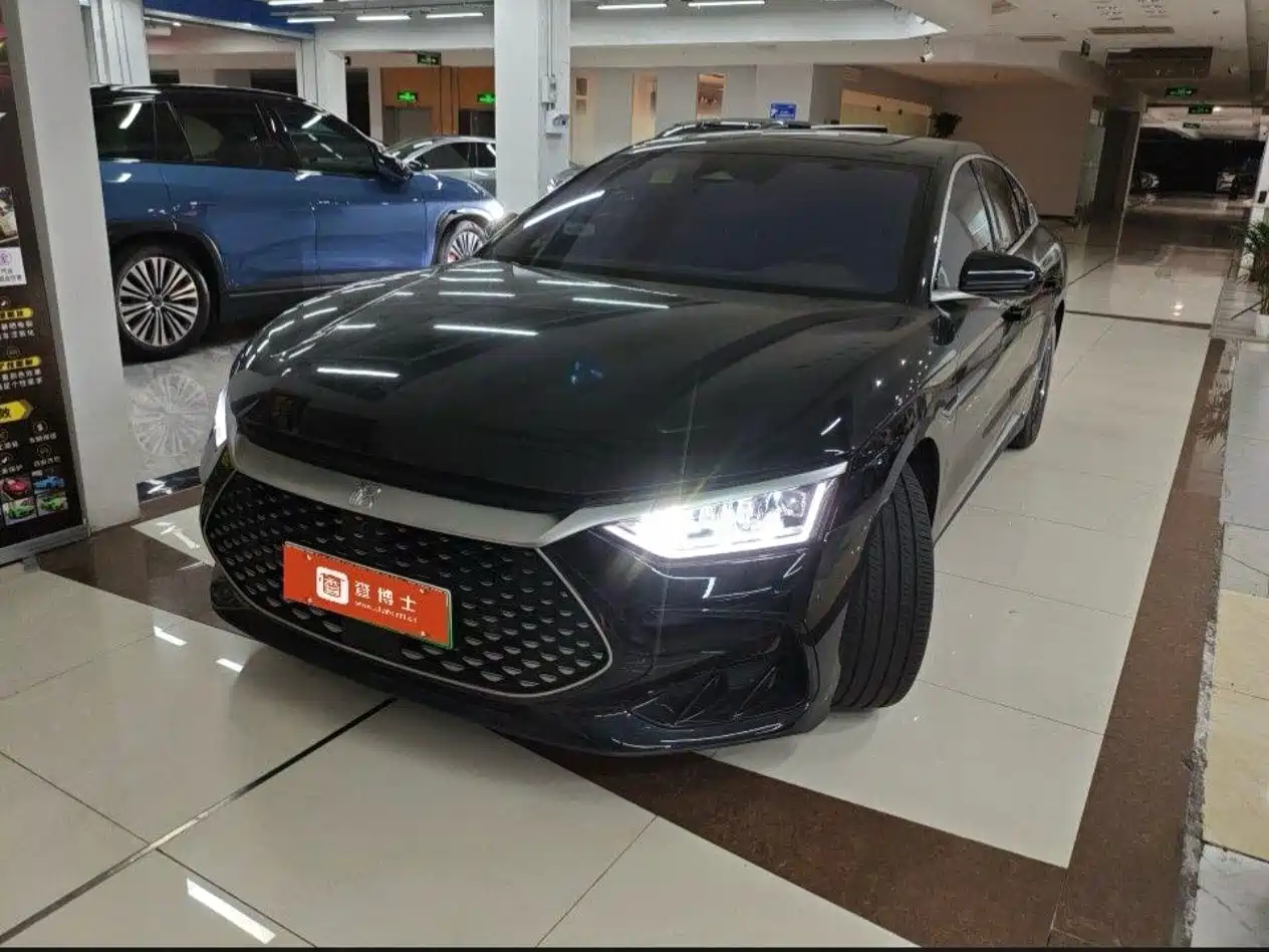 BYD Han 2023 DM-i Champion Edition 121KM Prestige