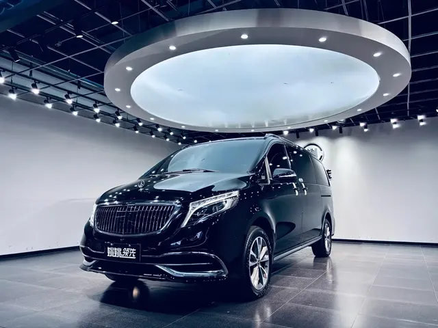 Mercedes-Benz V-Class 2020 V 260 Navigator Edition