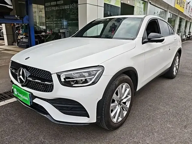 Mercedes-Benz GLC Coupe 2020 GLC 260 4MATIC Coupe SUV